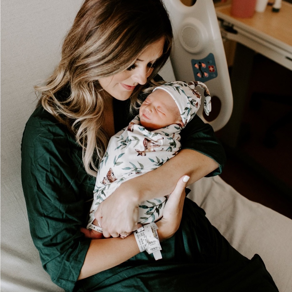 Hunter Milkmaid Robe - Picture 3 of 6